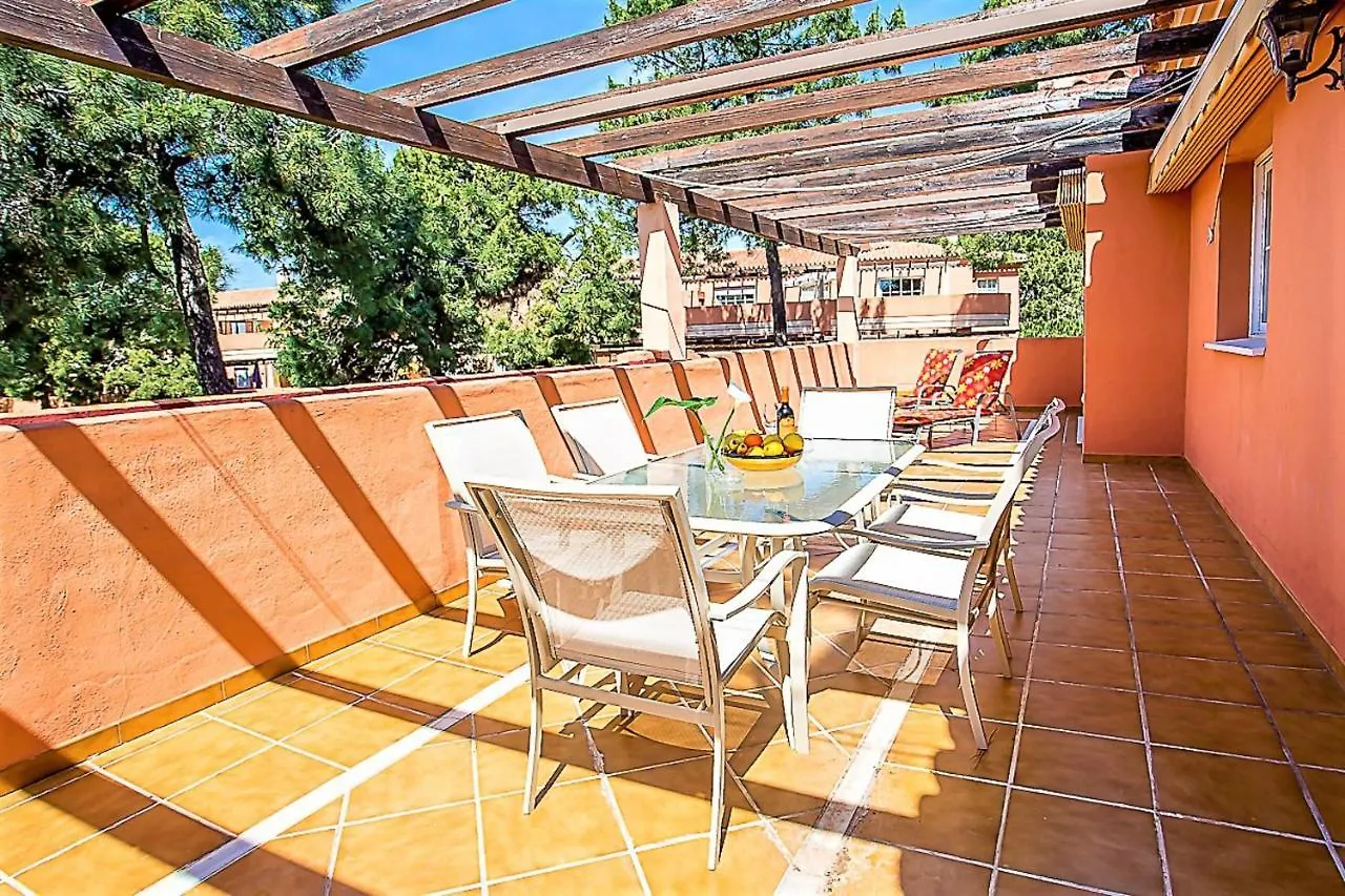 R5 Penthouse In Elviria Daire Marbella