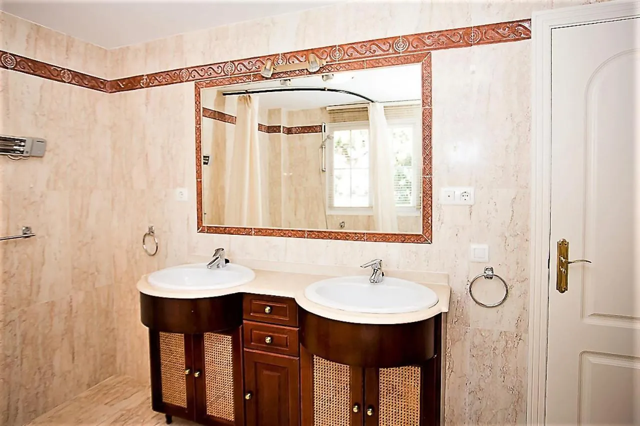 R5 Penthouse In Elviria Apartment Marbella 0*,  Spain
