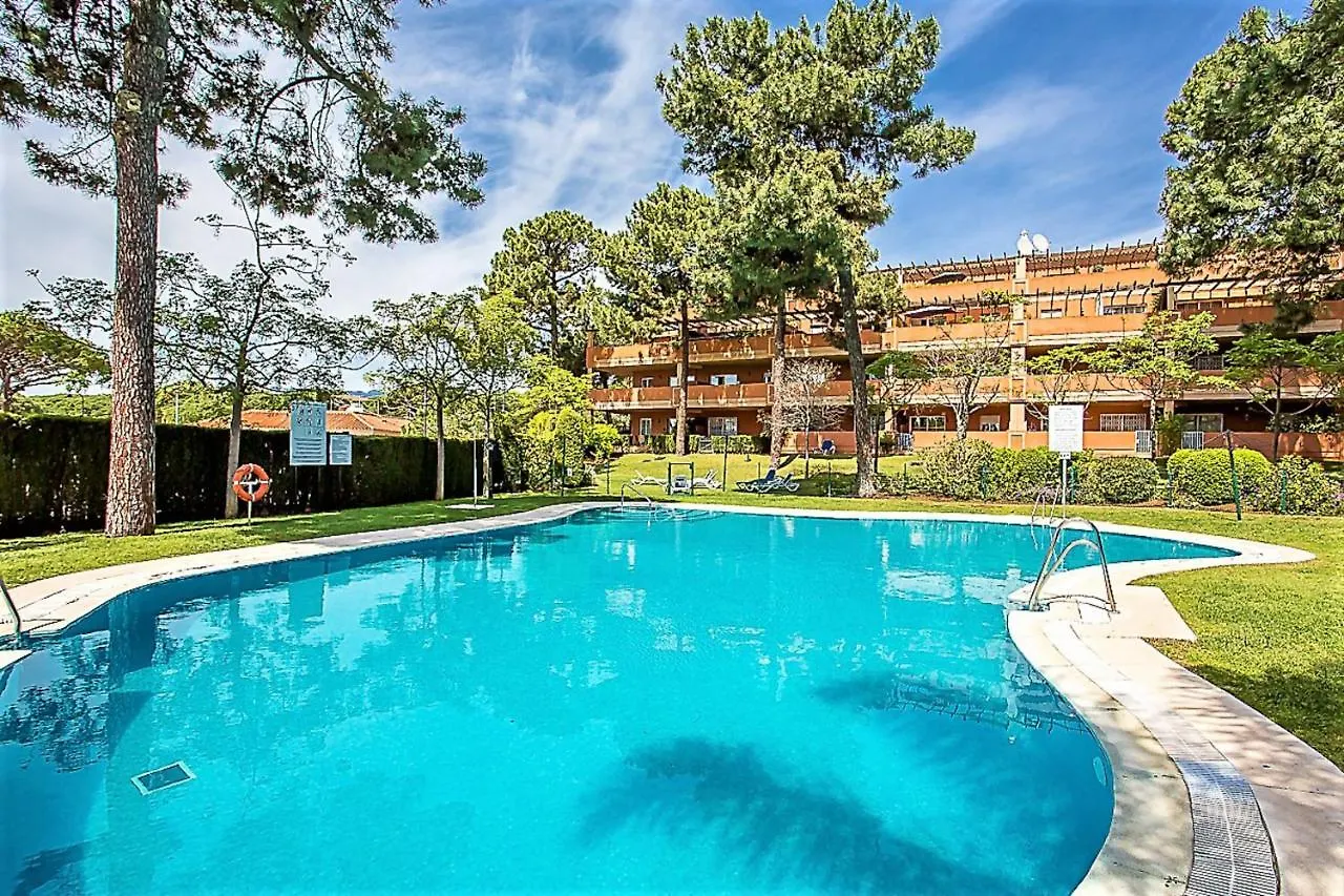 R5 Penthouse In Elviria location