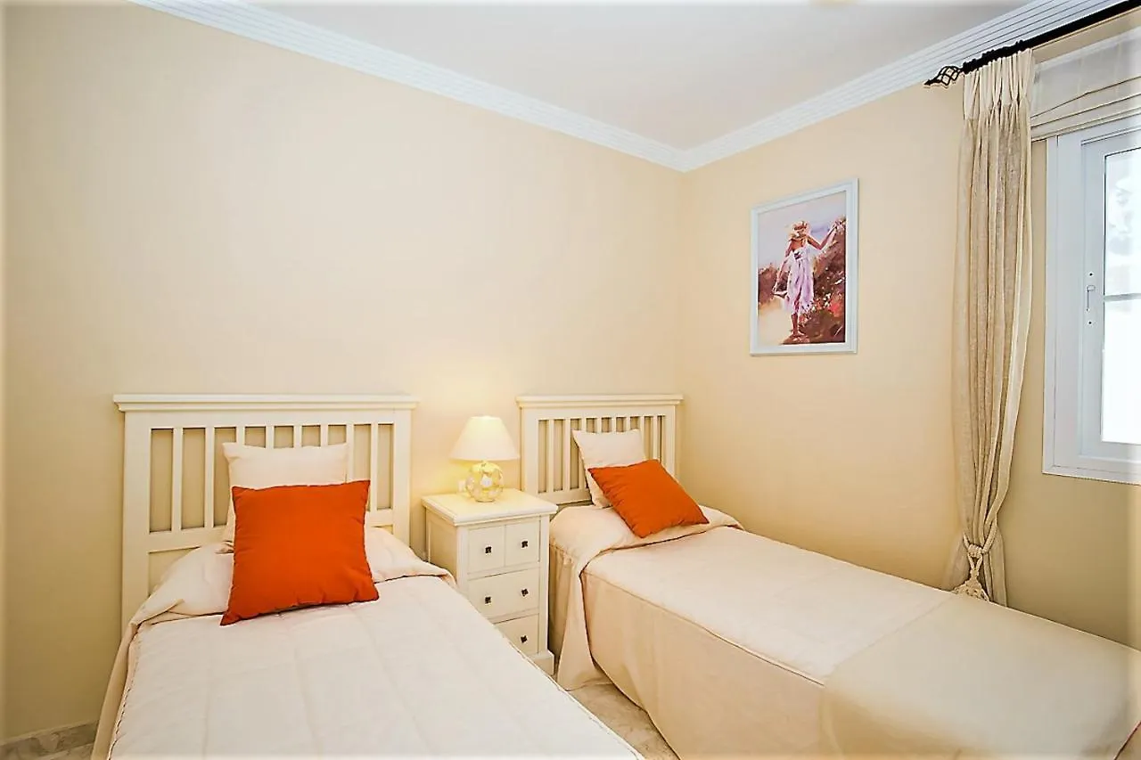 R5 Penthouse In Elviria Apartment Marbella Spain